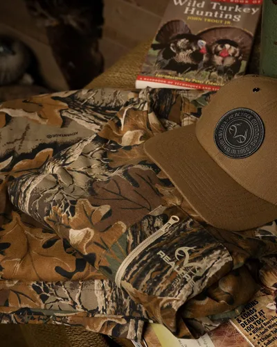 Vista 3 de Realtree Sombreros de camionero Camo 112, 115 Richardson para hombre, para caza, pesca y actividades al aire libre, edición limitada