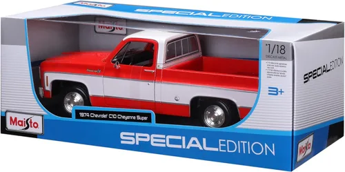 Vista 8 de Maisto 1:18 Edición Especial 1974 Chevrolet C10 Cheyenne Super