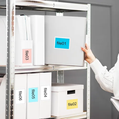 Vista 4 de Paquete de 60 portatarjetas autoadhesivas de 3 x 4 pulgadas transparente con 60 hojas de índice coloridas, soporte de plástico para tarjetas
