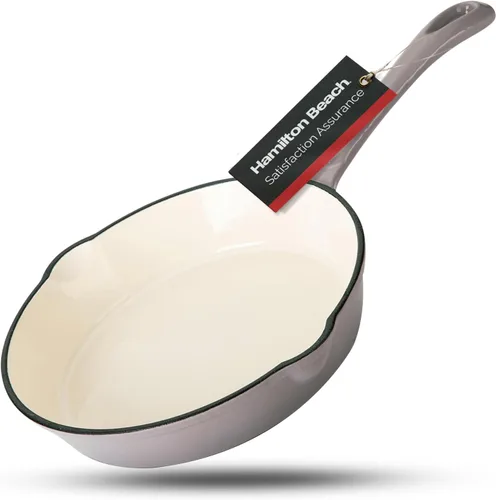 Vista 13 de Sartén de Hierro Fundido Esmaltada Hamilton Beach de 8 Pulgadas en Crema, Revestimiento Esmaltado en Crema, Sartén para Estufa y Horno