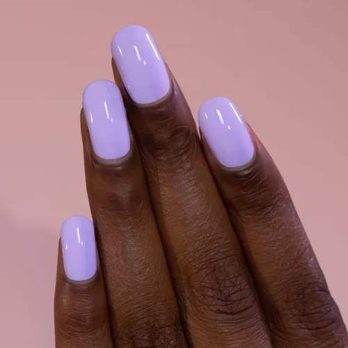 Vista 4 de ILNP Butterflies - Delicado esmalte de uñas de color morado pálido
