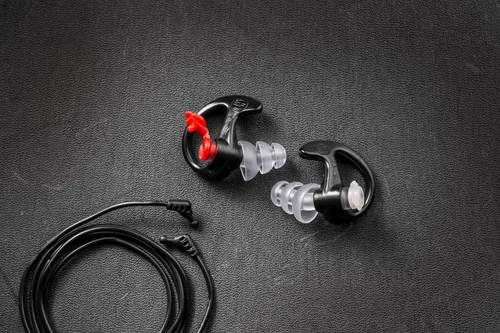 Vista 11 de Defensores sónicos Plus Surefire EP4 Tapones para los oídos, Triple diseño con brida, reutilizable, M