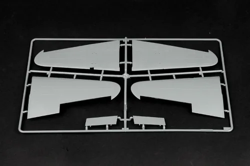 Vista 7 de Hobby Boss IL-2 Sturmovik - Kit de construcción de modelo de avión