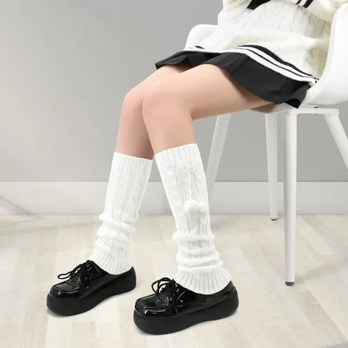Vista 4 de Calentadores de piernas para mujer y niñas estilo japonés Lolita, largos, de punto Kawaii, calcetines góticos Harajuku, cubrepiernas de malla