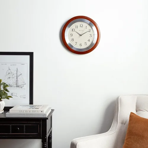 Vista 4 de Bulova C4228 Reloj Reedham, acabado nogal