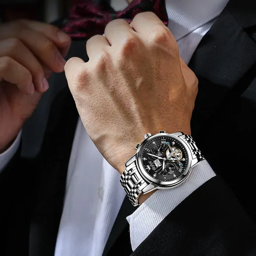 Vista 7 de OLEVS Relojes para hombre Reloj automático esqueleto plateado acero inoxidable mecánico Tourbillon automático diamante esfera negra impermeable lujo