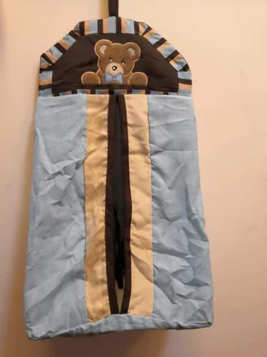 Vista 3 de CribMATE - Juego de ropa de cama para cuna de bebé, diseño de oso de peluche azul y marrón