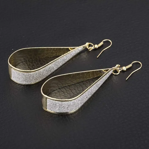 Vista 2 de SOSUO Pendientes colgantes de plata con cristal y gota de agua, diseño de mujer (dorado)