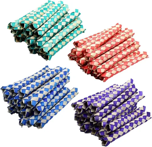 Vista 5 de The Dreidel Company 12 trampas clásicas para dedos, juguetes de bambú chinos, colores surtidos, 5 pulgadas (paquete de 12)