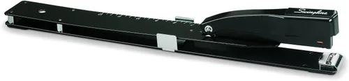 Vista 5 de Swingline engrapadora de brazo largo con regla y guía de papel de bloqueo ajustable integrada, negro (S7034121P)