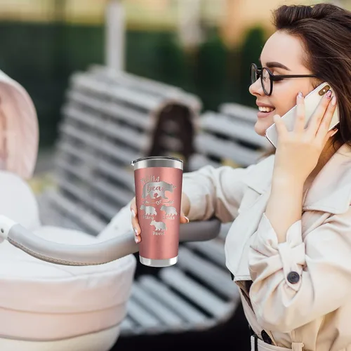 Vista 4 de Vaso personalizado con nombres grabados de hasta 6 cachorros, 5 fuentes, 13 colores, regalos para mamá de parte de su hija o hijo