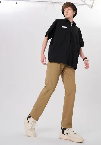 Vista 2 de Plaid&Plain Pantalones caqui elásticos de ajuste recto con bolsillo lateral y cintura elástica para hombre