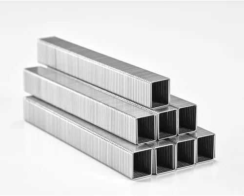 Vista 3 de RYOBI 1,250 PC. Grapas de corona resistentes de 3/8" x 1/2" - A1033812