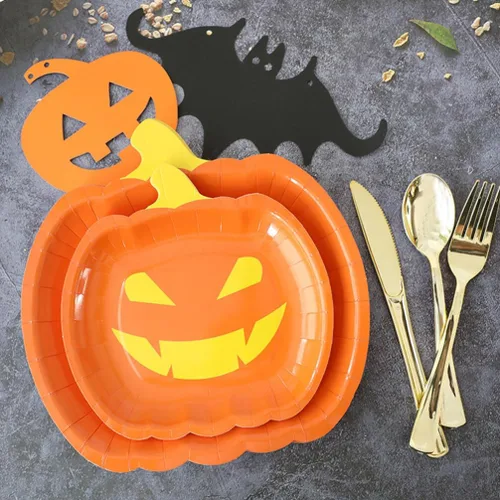 Vista 5 de Healifty 20 platos de calabaza de Halloween desechables para fiestas de otoño, lindos platos de diseño divertido para celebraciones de Halloween