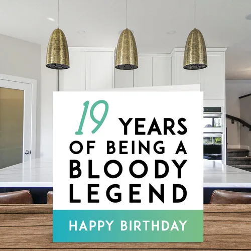 Vista 3 de Divertida tarjeta de cumpleaños número 19 para hombres y mujeres – Being A Legend – Tarjeta de feliz cumpleaños del diecinueve diecinueve para él