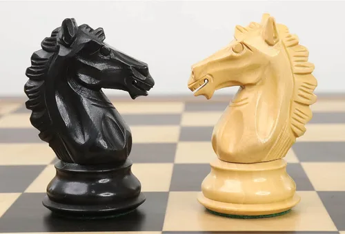 Vista 7 de Royal Chess Mall - Juego de piezas de ajedrez Alban Knight Staunton de 4" - Boj ebonizado ponderado