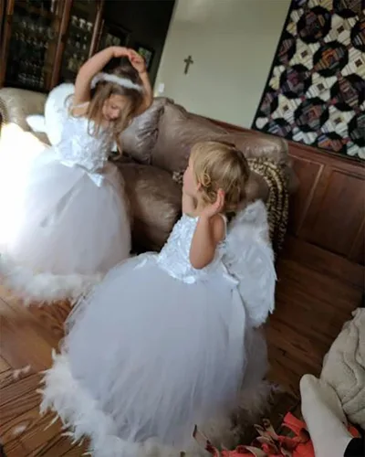 Vista 7 de SzJias Angel Wings and Halo for Girls - Cupid Feather Wings for Kids Halloween