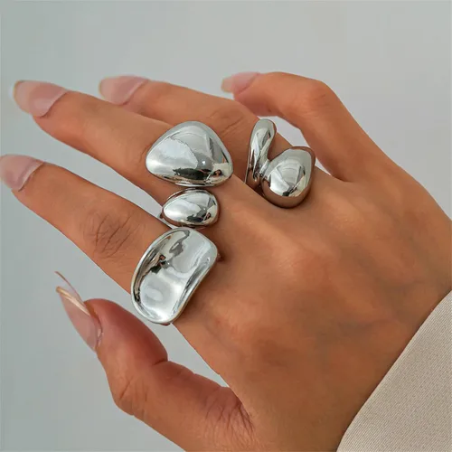 Vista 2 de PINK TOWN Juego de anillos gruesos dorados, anillos apilables geométricos vintage, anillo exagerado para nudillos, estilo bohemio, cúpula gruesa