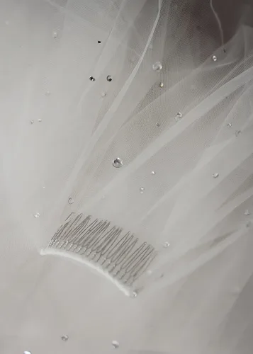 Vista 2 de Passat Velo de novia de cristales austriacos para novias, velo de novia corto de marfil con diamantes de imitación para novia