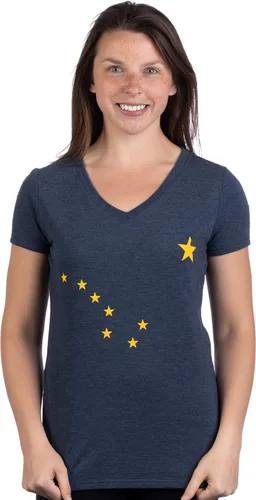 Vista 2 de Bandera de Alaska Camiseta con cuello en V para mujer de Alaska Pride Northern Lights