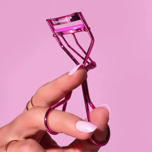 Vista 7 de Real Techniques Miracle Eyelash Curler, Lash Tool for Mascara, Pink