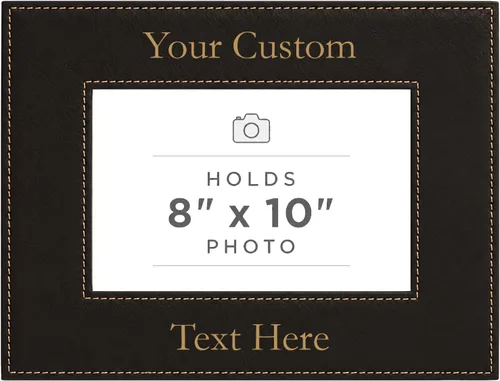 Vista 46 de Marco de fotos de piel sintética de cuero sintético grabado para añadir tu texto personalizado para colgar o en la mesa, marco de fotos familiares