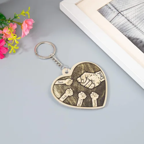 Vista 5 de Llaveros personalizados para el primer día del padre, regalos grabados con nombre personalizado en forma de corazón para papá y abuelo