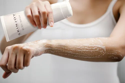 Vista 4 de Skinjoy Gel de baño hidratante para el cuidado de la piel, gel corporal hidratante para piel seca, gel corporal natural, sin parabenos, sin
