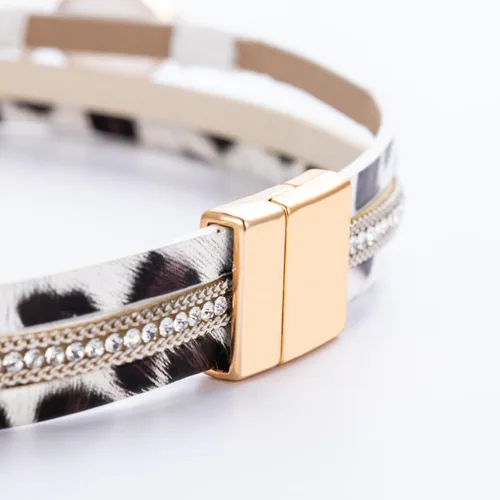 Vista 144 de FANCY SHINY - Pulsera de cuero estilo bohemio, pulsera de cuentas de cristal con cierre magnético, regalos de joyería para mujer