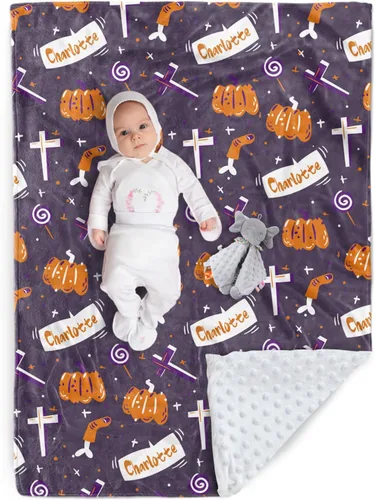 Vista 21 de Manta de Halloween personalizada, diseños de dibujos animados con nombre personalizable, manta de franela de felpa suave con respaldo punteado