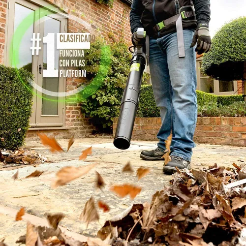 Vista 2 de EGO POWER+ Soplador de hojas para mochila, eléctrico inalámbrico de 600 CFM, incluye batería de 56V 7.5Ah y cargador - LB6003