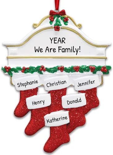 Vista 11 de Adornos de Navidad familiares personalizados – Medias de Navidad personalizadas con nombres, regalos para parejas, adornos 2024, nuestra primera