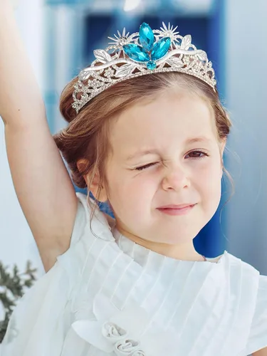 Vista 2 de SWEETV Tiara de princesa para niñas y niños, corona de cumpleaños, diadema de tiara de cristal, accesorios para el cabello