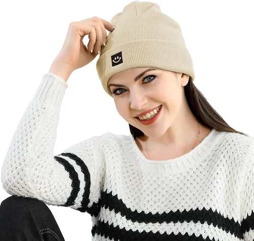 Vista 6 de MaxNova Gorro para mujer y hombre, diseño de cara sonriente, gorro de invierno, 2 paquetes