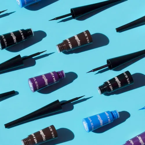Vista 10 de wet n wild MegaLiner - Delineador de ojos líquido - Negro