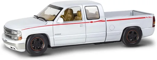 Vista 3 de Revell 14538 '99 Chevy Street Silverado Street Pickup 1:25 escala, kit de construcción de modelo de camioneta de 150 piezas, nivel de habilidad 4