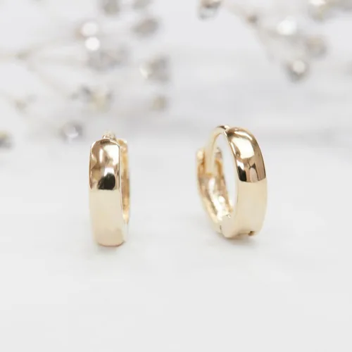 Vista 2 de Aretes de oro macizo de 14 quilates, tamaño PETITE, 0.098 in de ancho, diámetro interior, 0.236 in, cúpula, pequeños aretes de aro Huggie, Oro