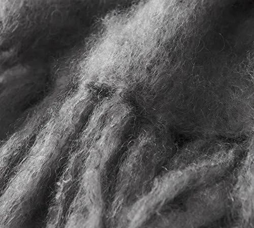 Vista 2 de BYB Nama Karoo - Mohair infantil cepillado a mano - Manta de cama - Goodnight Grey (mezcla de seda)