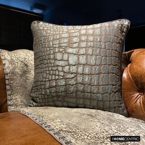 Vista 138 de The HomeCentric Funda de almohada con cremallera, funda de cojín azul de 12 x 12 pulgadas, funda de cojín de algodón bordado para sofá, diseño