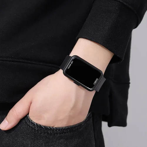 Vista 2 de TOOCAT Digital Sport Watch, Fashion LED Large Digital Display Watch Outdoor 50M Waterproof Rubber Bands Wristwatch for Men Women Teens Students