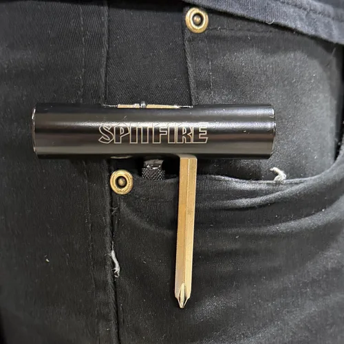Vista 4 de Spitfire Ruedas todo en uno Skateboard Longboard T3 Tool