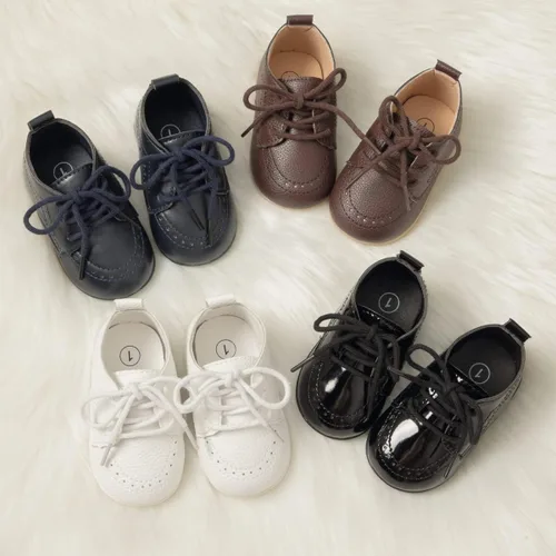 Vista 2 de Meckior Mocasines clásicos de piel sintética para bebés, niños y niñas, zapatos de vestir Oxford para primeros pasos, zapatos planos para cuna