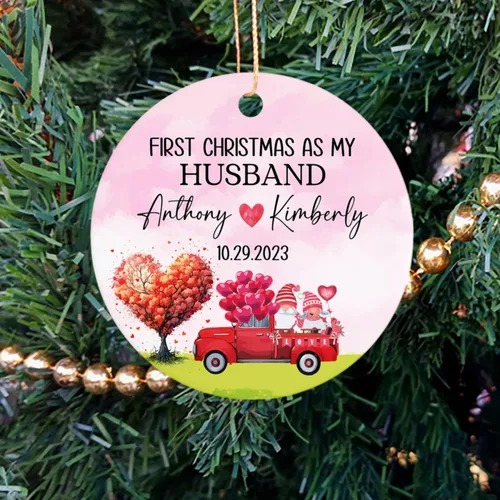 Vista 4 de Adorno de Navidad personalizado con nombre y aniversario de boda, regalo para marido, adorno personalizado para la primera Navidad como mi marido