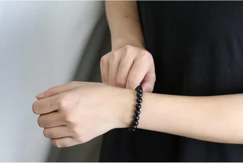 Vista 5 de Ouubuuy Pulsera elástica de cuentas de piedra natural de 0.315in para hombres y mujeres, pulseras de cuentas de piedras preciosas de cristal curativo