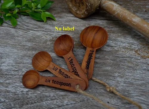 Vista 4 de Juego de cucharas medidoras de madera de teca rústica, 4 piezas de madera de teca ecológica (sin marcas)