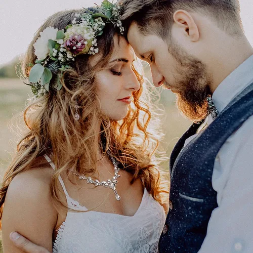 Vista 4 de FIASASO Juego de collar y aretes colgantes para mujer, dama de honor, joyería de cristal para novia, boda, compromiso, fiesta, baile de graduación