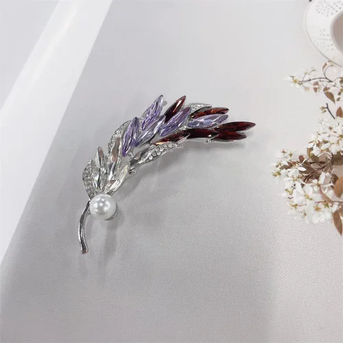 Vista 4 de Broche de perlas de plumas de diamantes de imitación para mujeres y hombres, delicado y colorido de circonita cúbica de cristal de circonita cúbica