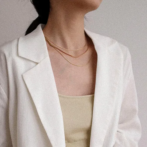 Vista 9 de DEARMAY 14K Gold Necklaces for Women, Dainty Layered Gold Herringbone Choker Necklace for Women Thin Chunky Snake Chain Necklaces Jewelry for Teen