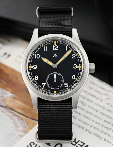 Vista 8 de Militado D12 Relojes militares para hombre, VD78, movimiento de cuarzo, C3, reloj de pulsera de estilo militar de aviación con cristal de zafiro