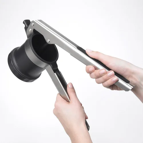 Vista 2 de OXO Good Grips - Rallador de patatas ajustable 3 en 1
